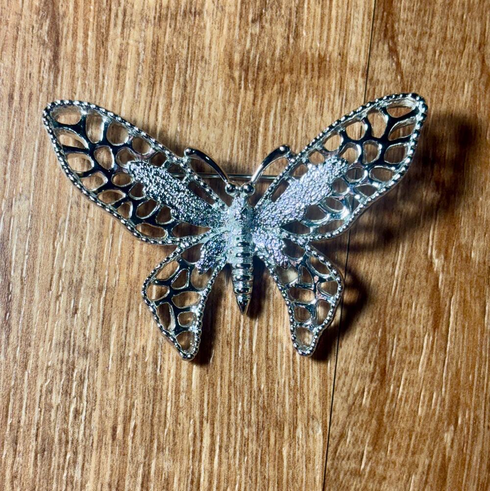 Vintage Sara Coventry Silver Tone Butterfly Brooch Openwork Wings Statement Pin